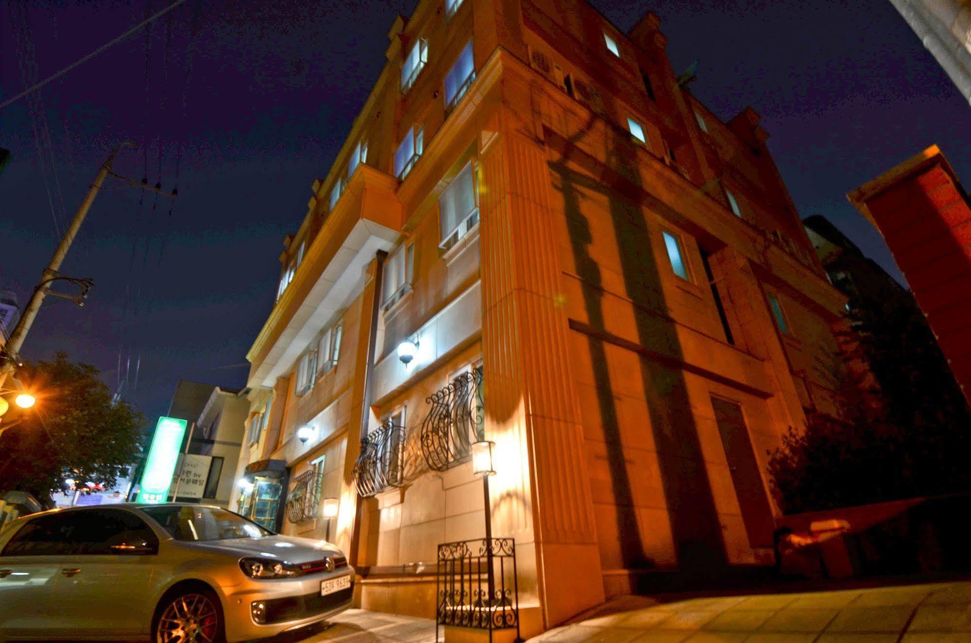 Kimchee Gangnam Guesthouse Seoul Exterior photo